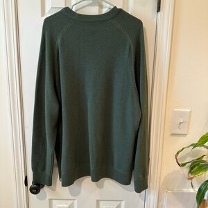 Size XL Lululemon Textured Knit Crewneck Sweater